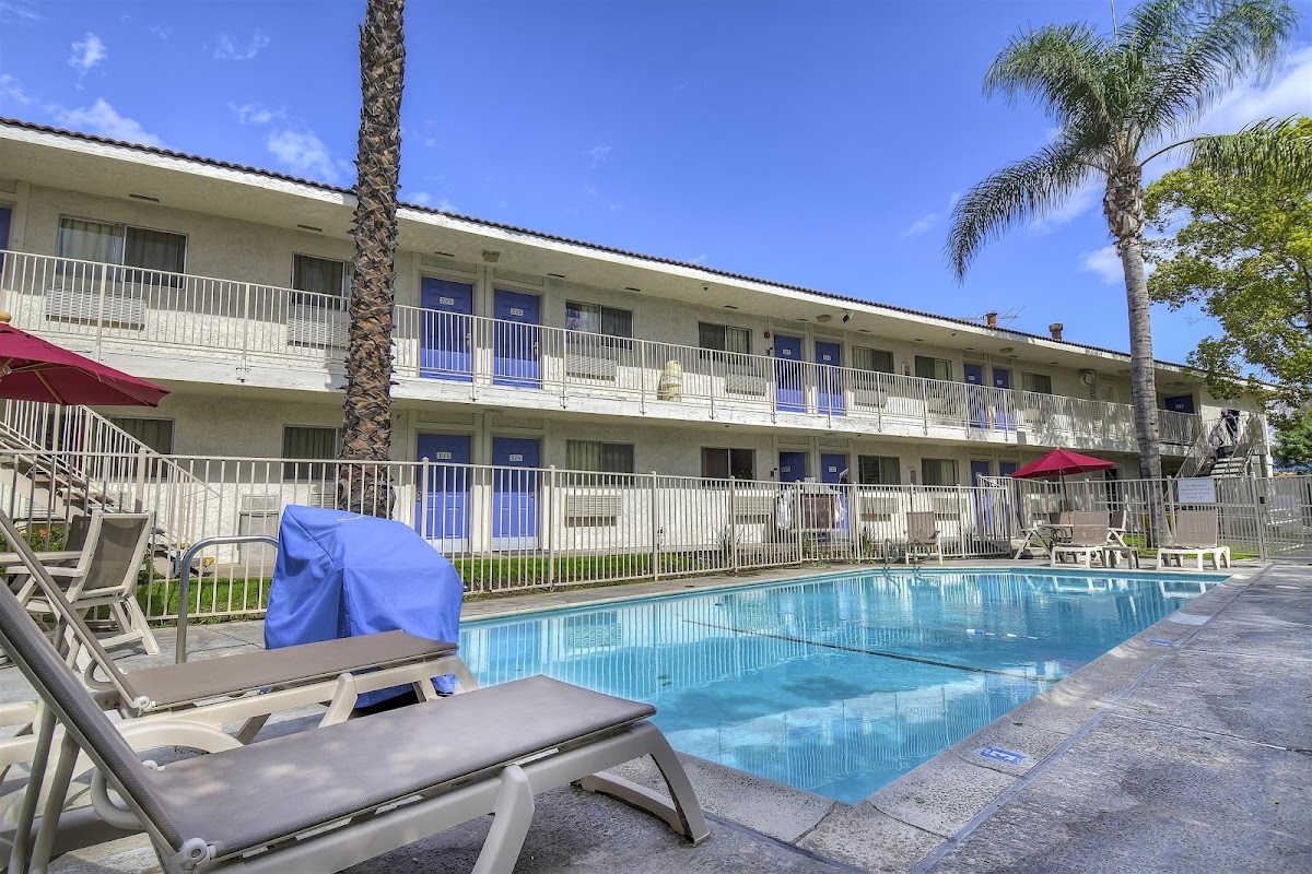 Motel 6 Chino, CA - Los Angeles Area