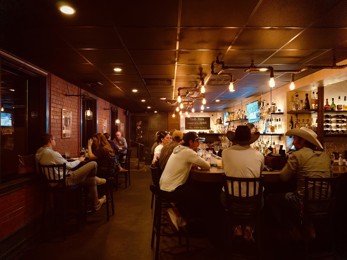 O.H.M.S. Cafe & Bar
