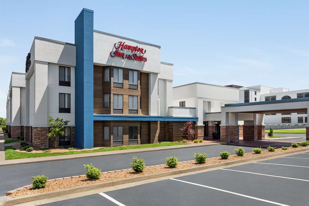 Hampton Inn & Suites Springfield