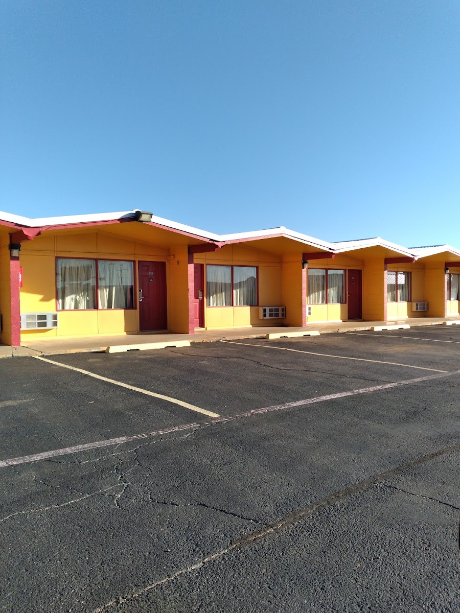 Childress Inn