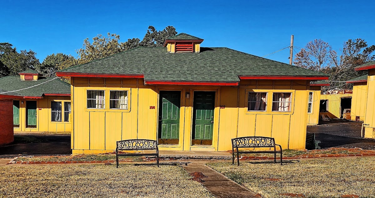 Lincoln Motel