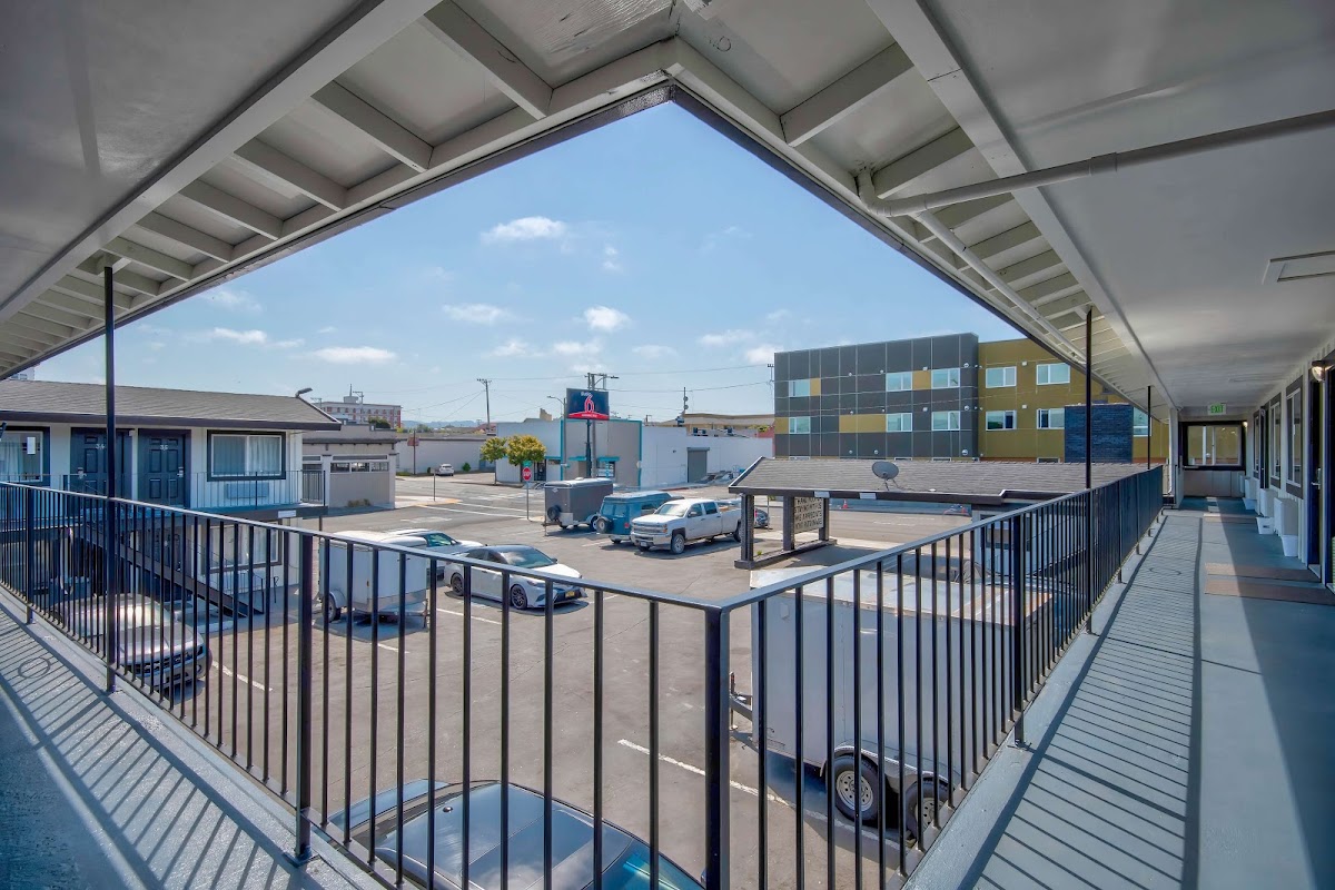 Studio 6 Eureka, CA  Old Town