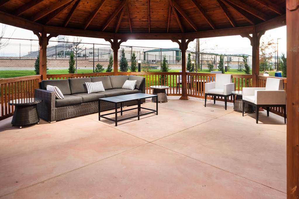 Homewood Suites by Hilton Tulsa Catoosa