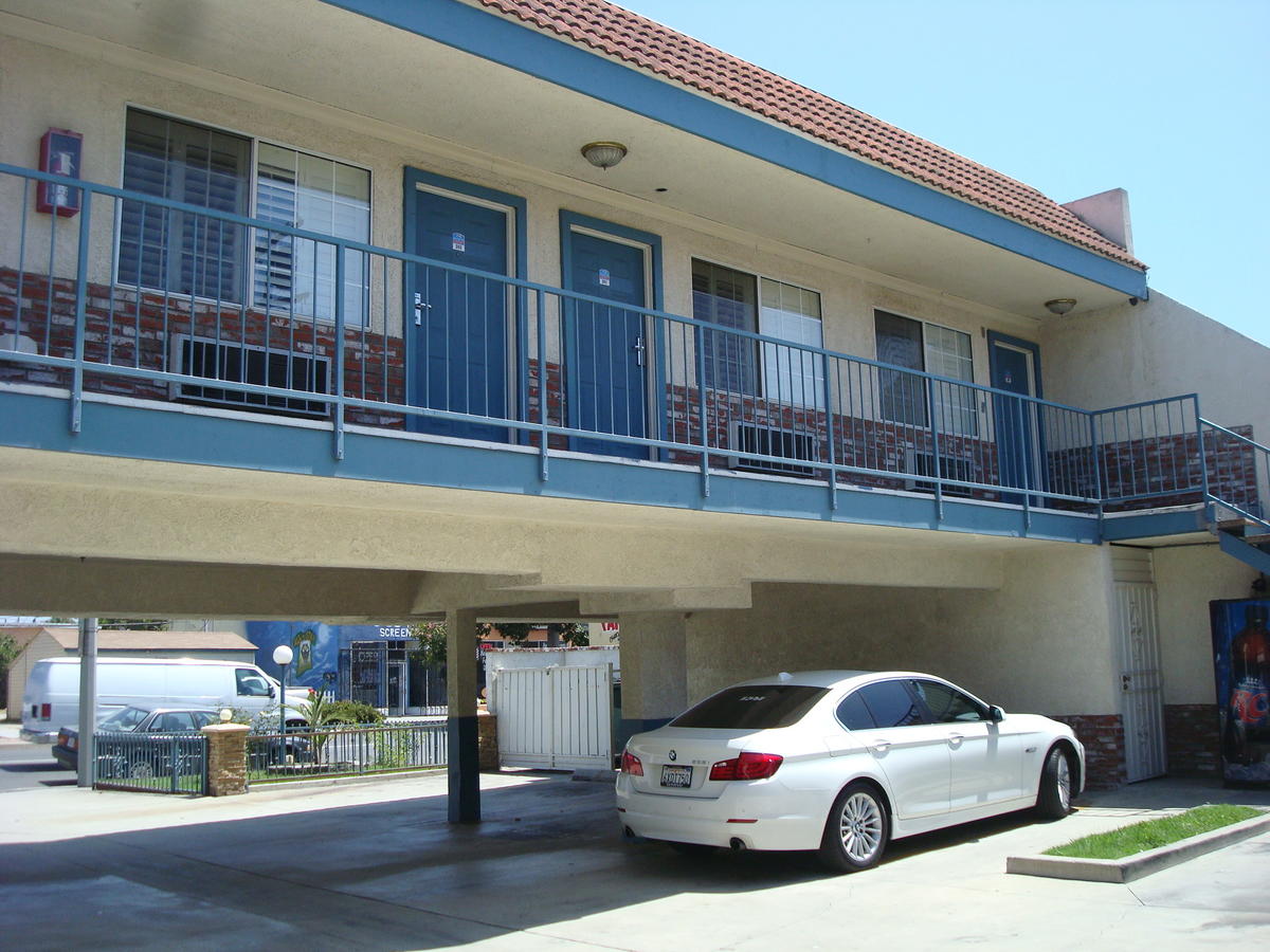 Scottish Inns Long Beach, CA