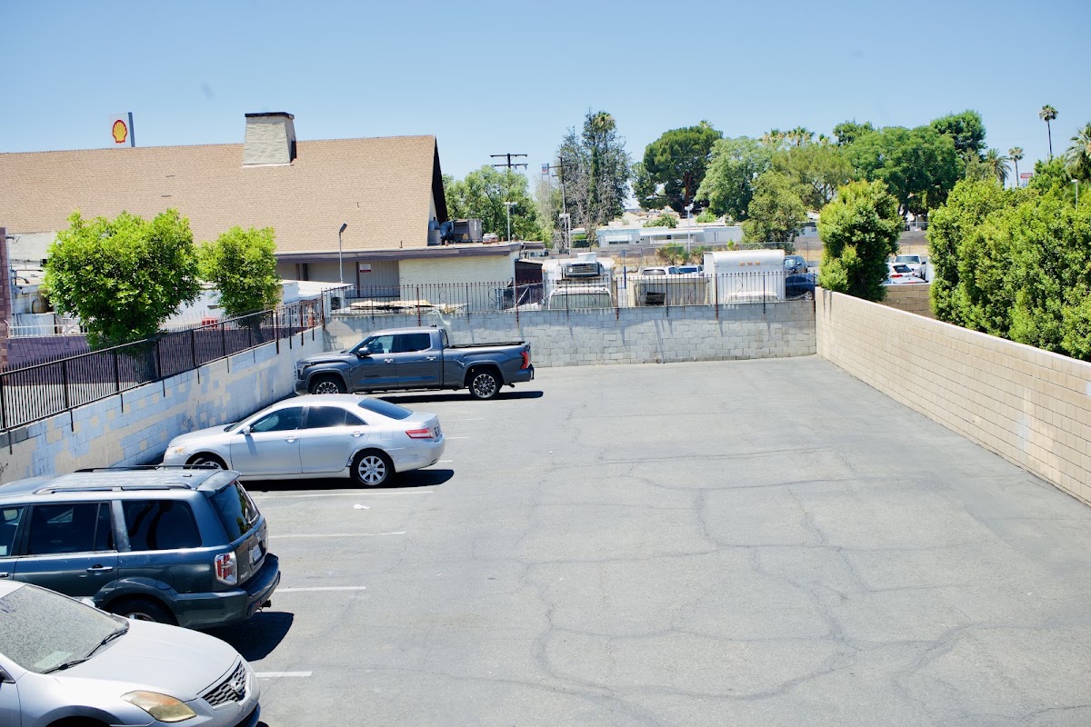 Red Carpet Motel
