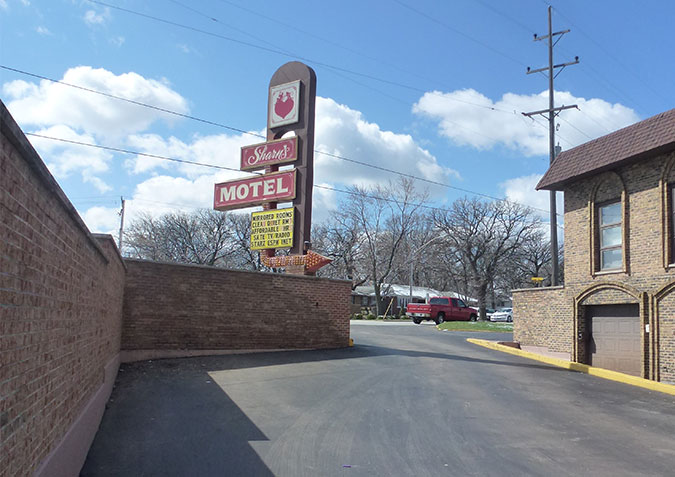 Luxe Motel