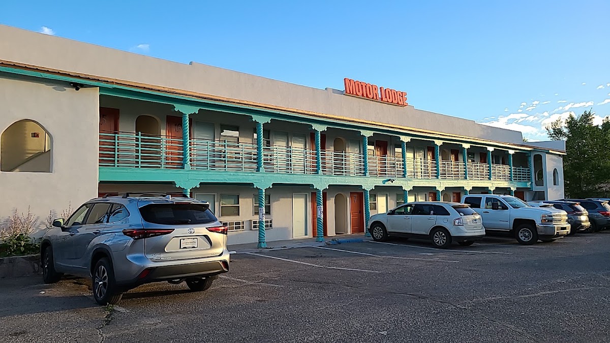 Taos Motor Lodge
