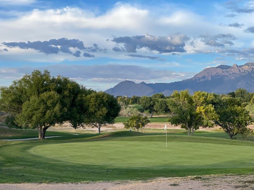 Arroyo del Oso Park