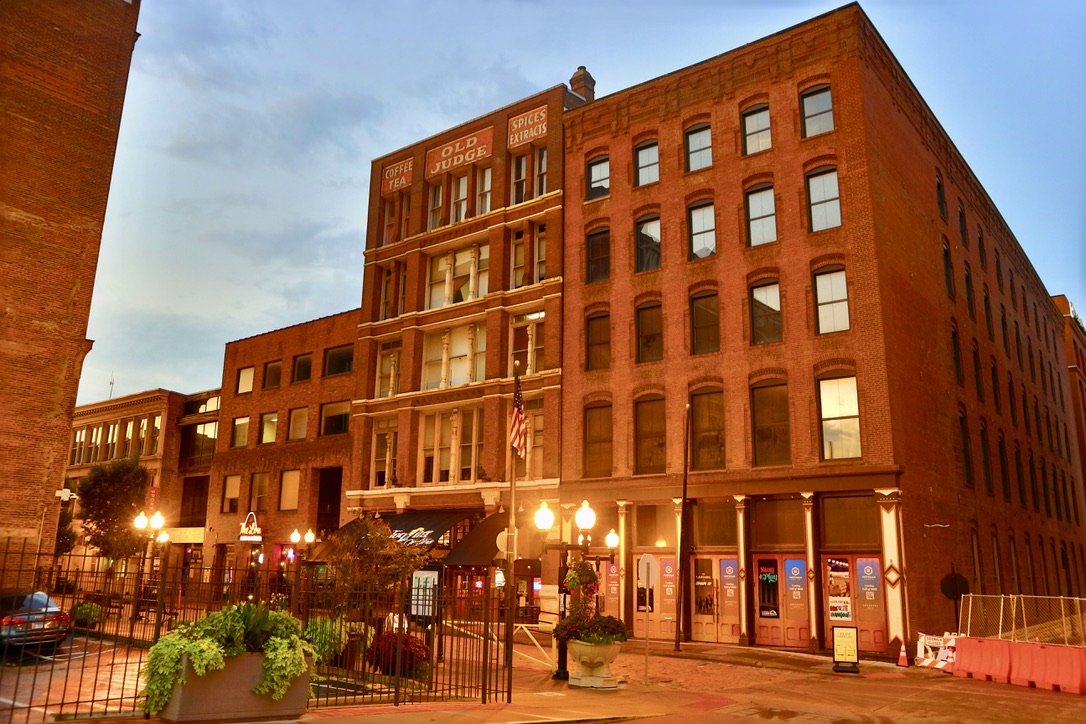 Laclede's Landing
