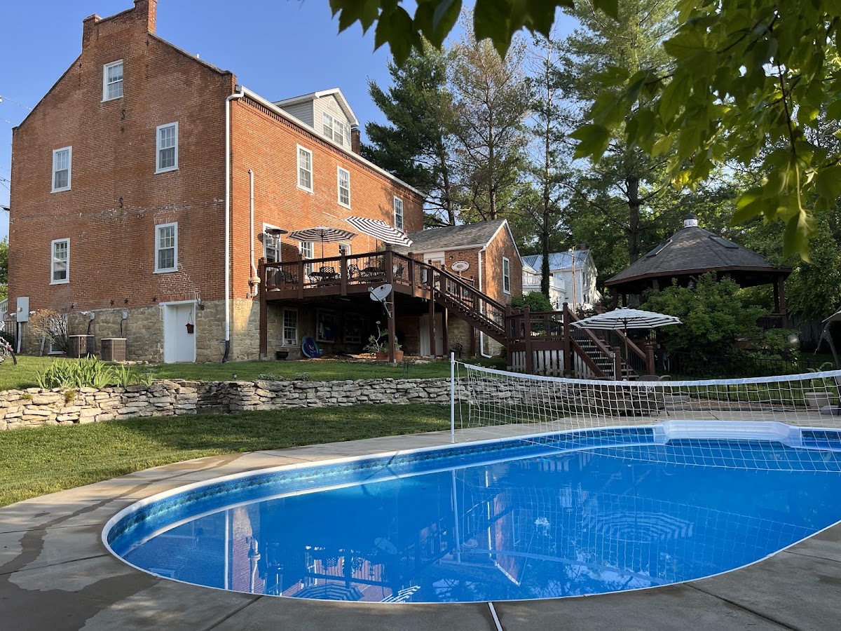 Augusta Red Brick Inn