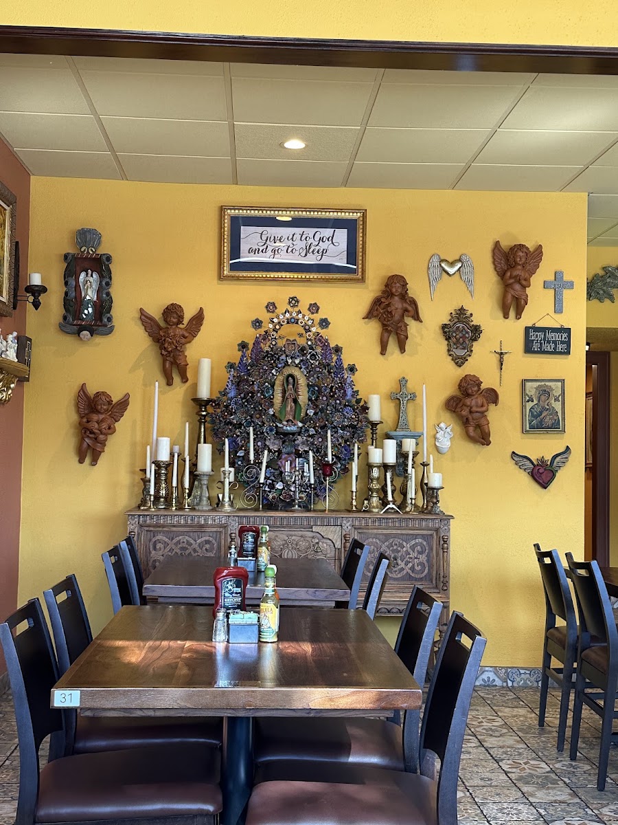 La Catedral Cafe - New Eastside