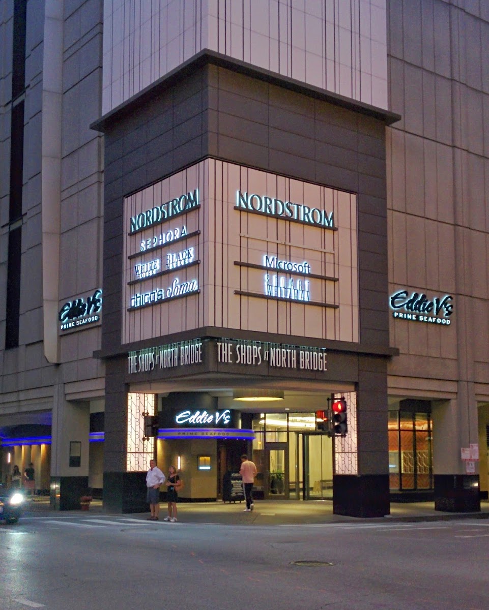 The Shops at North Bridge