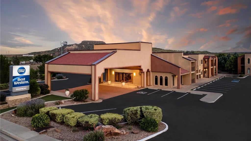 Best Western Discovery Inn