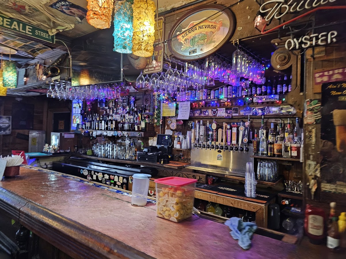 Broadway Oyster Bar