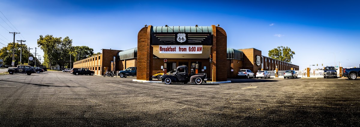 Route 66 Hotel & Conference Center