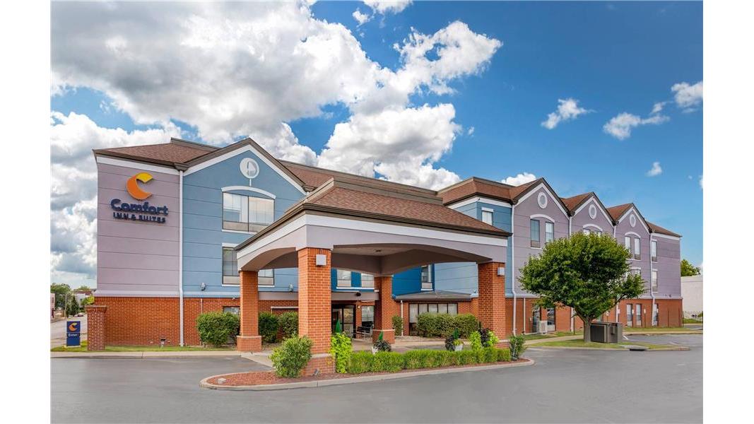 Comfort Inn & Suites Saint Louis Lafayette Square