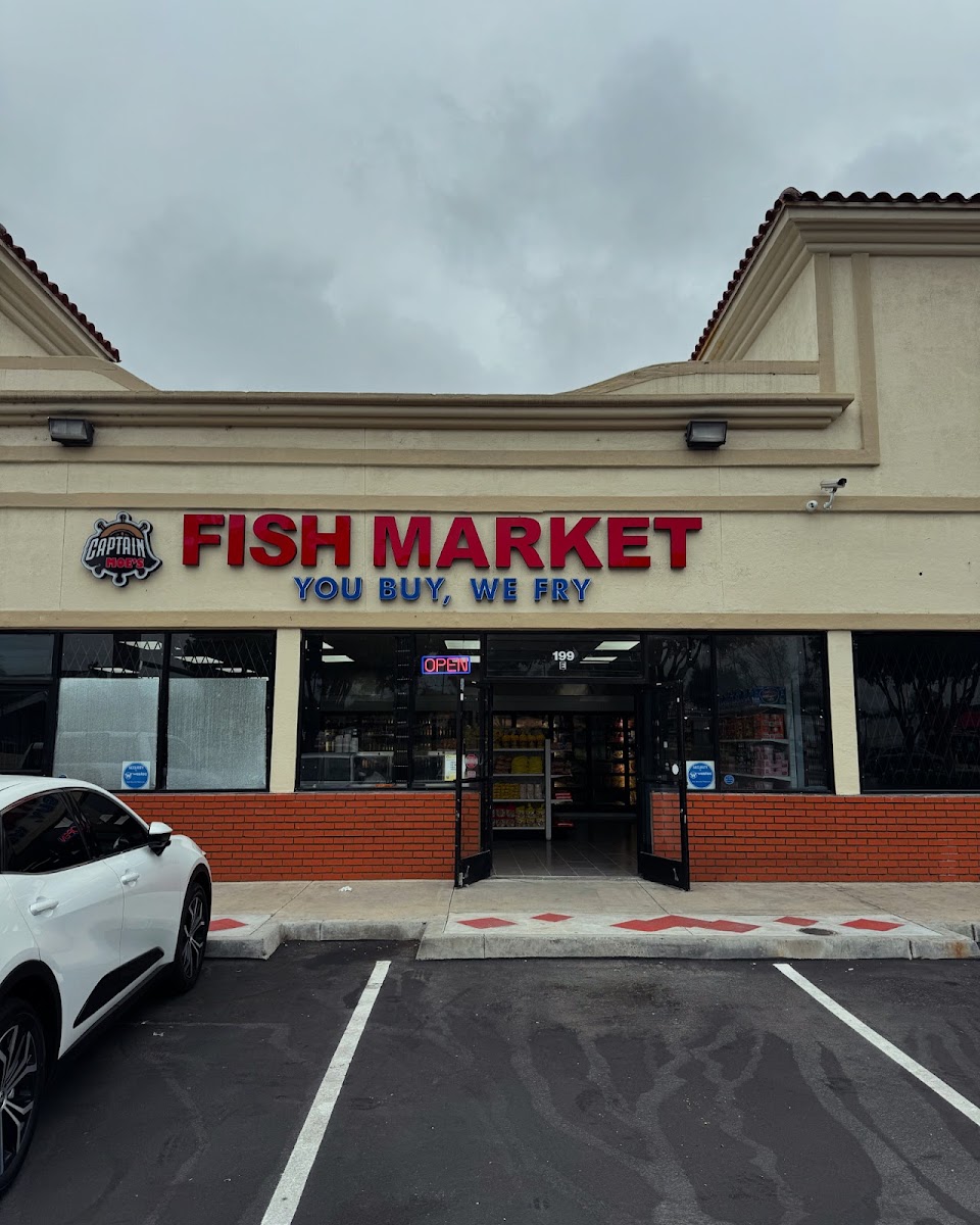 CAPTAIN MOE'S FISH MARKET