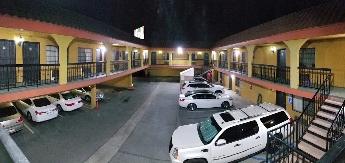 La Mirage Inn - Long Beach