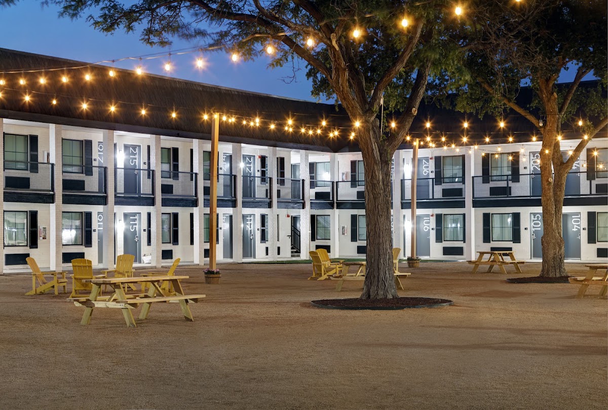 Atrea Inn | Hotel in Amarillo