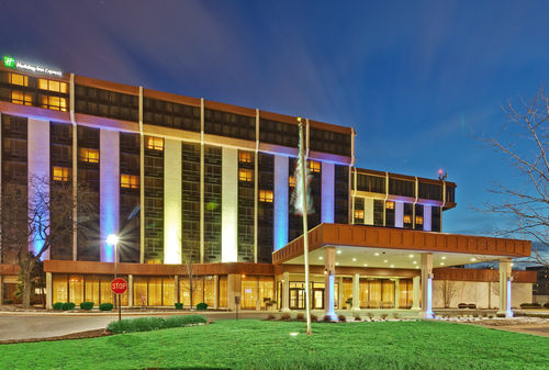 Holiday Inn Express Chicago O`Hare
