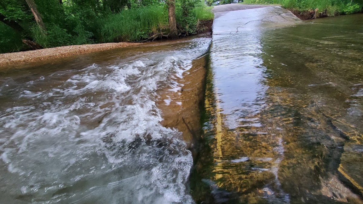 Paris Springs Access