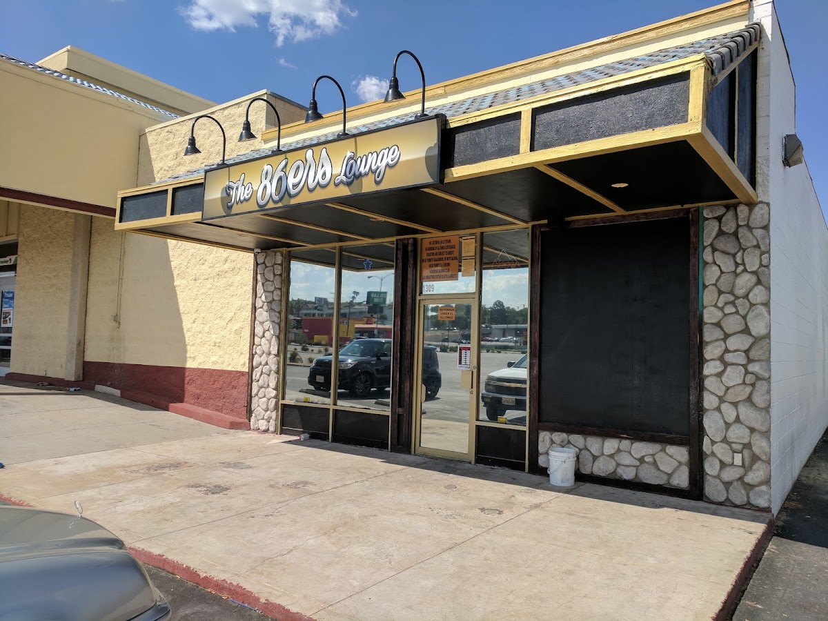 The 86ers Lounge