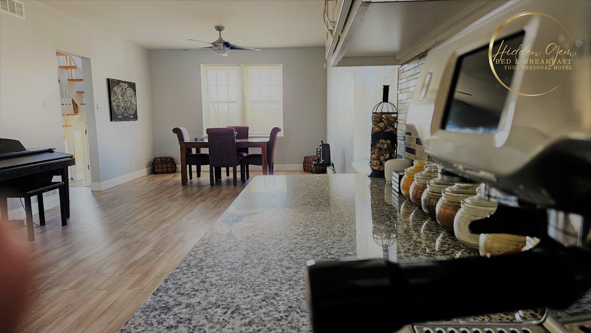 Hidden Gem Bed & Breakfast