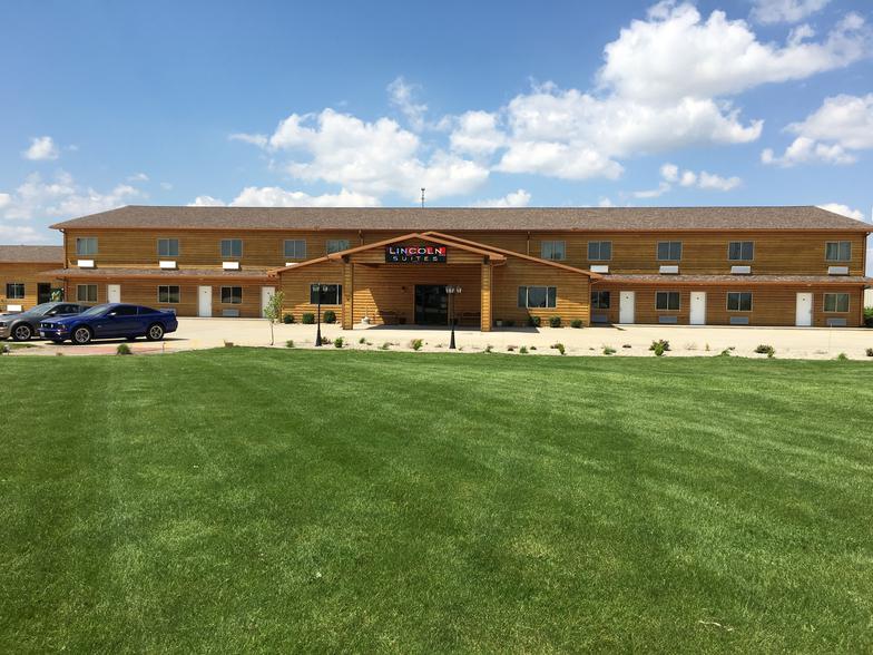 Lincoln Suites