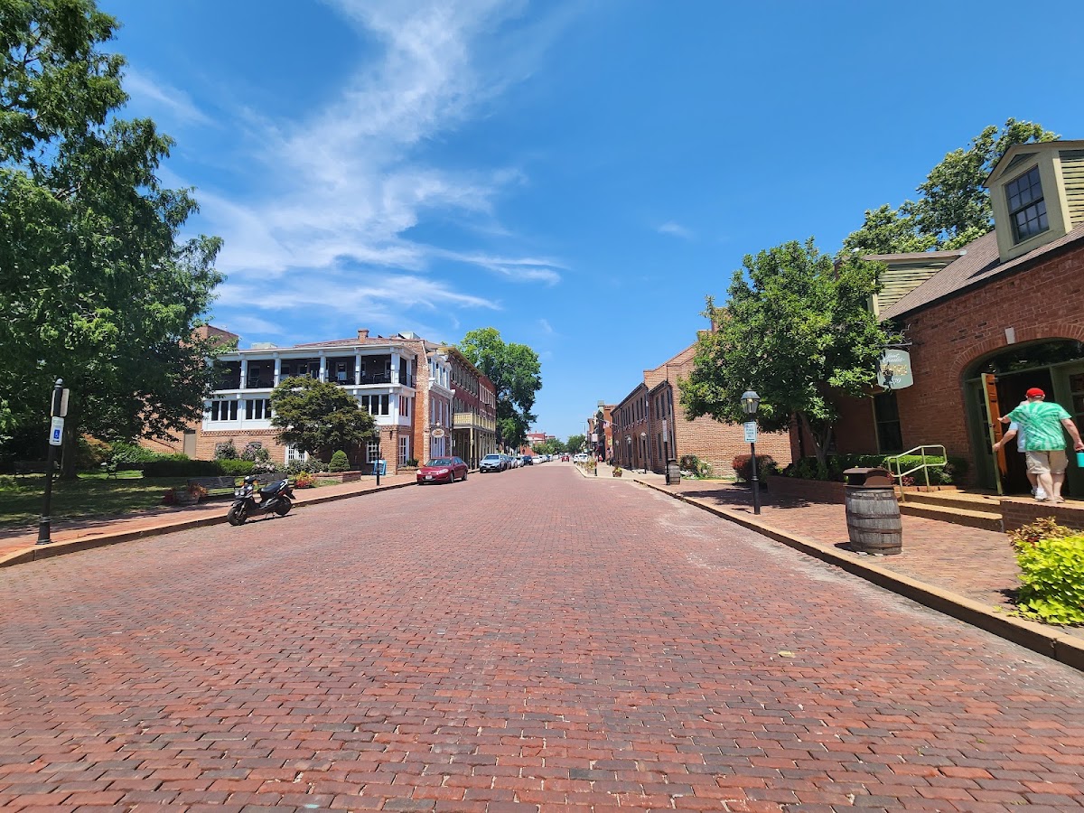 Greater St Charles Convention and Visitors Bureau