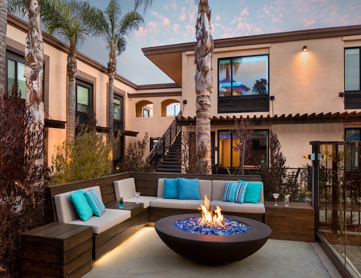 The Cove Hotel