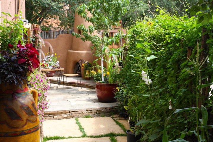 Antigua Inn