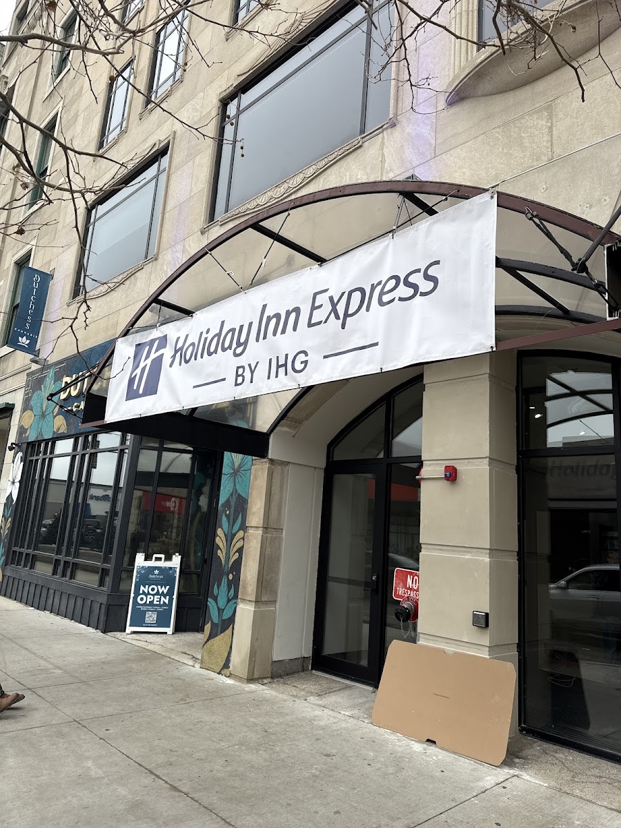 Holiday Inn Express and Suites Chicago West Oak Park by IHG