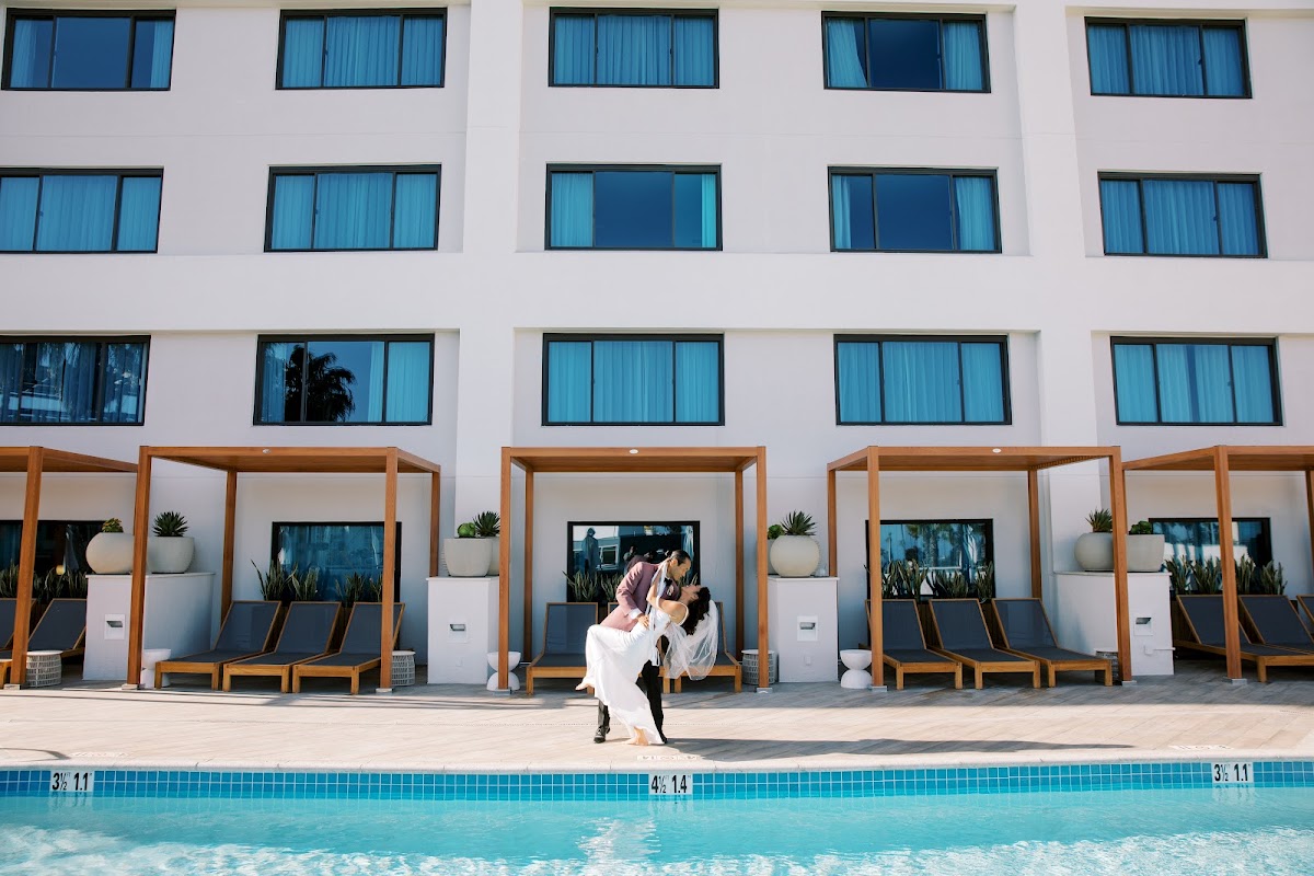 Hilton Santa Monica Hotel & Suites