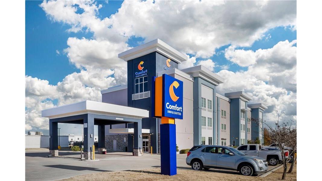 Comfort Inn & Suites