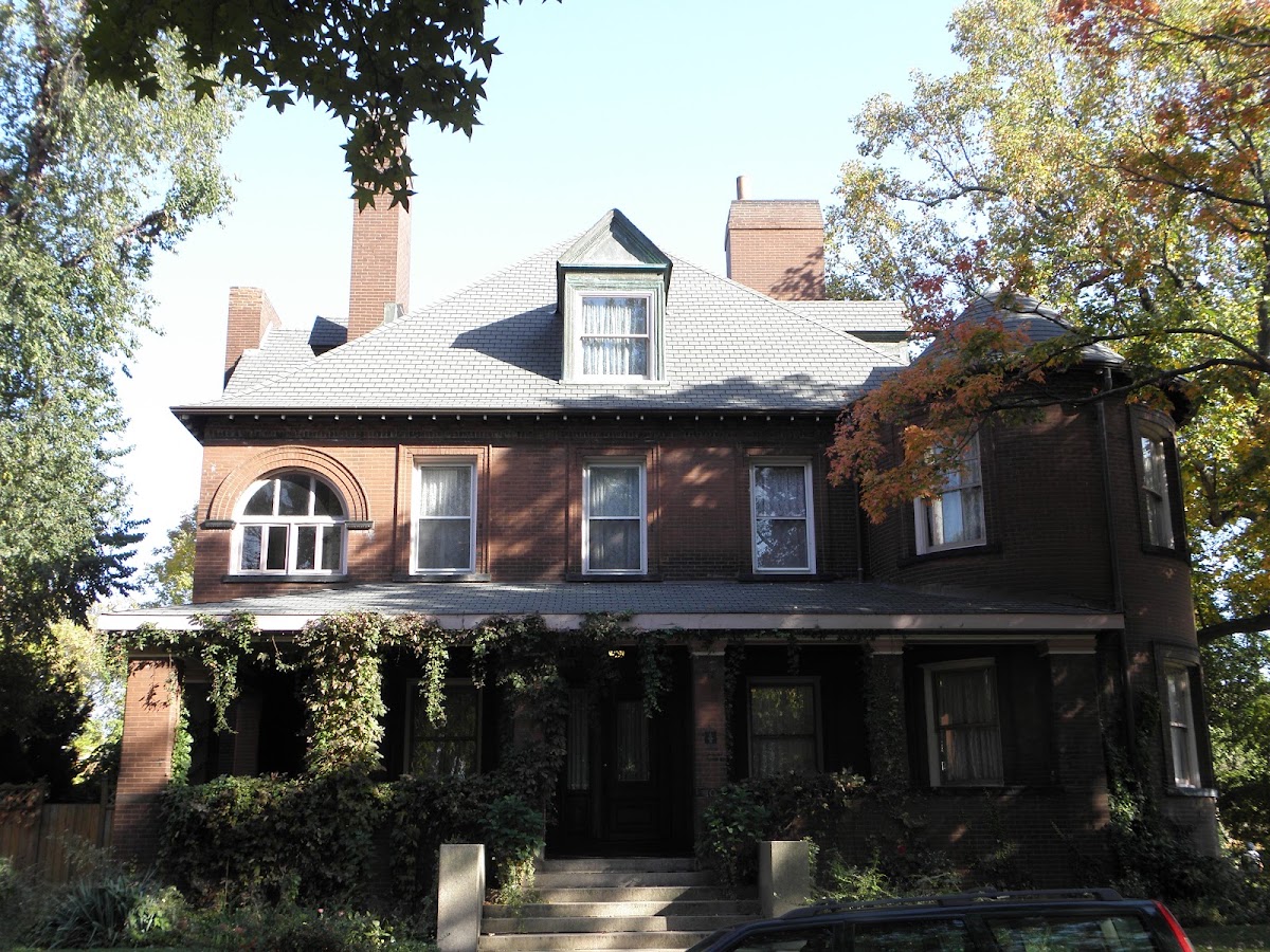 Lehmann House Bed & Breakfast