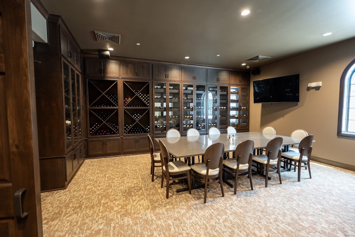 Avanzare Italian Dining