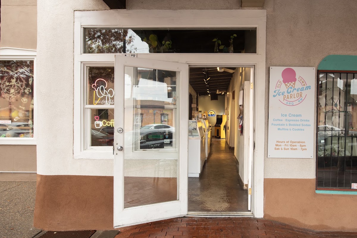Old Town Ice Cream Parlor