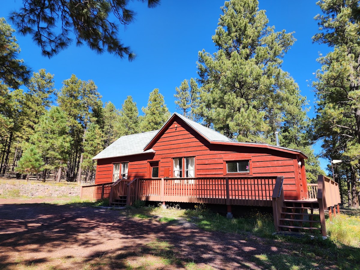 Spring Valley Cabin Bunkhouse