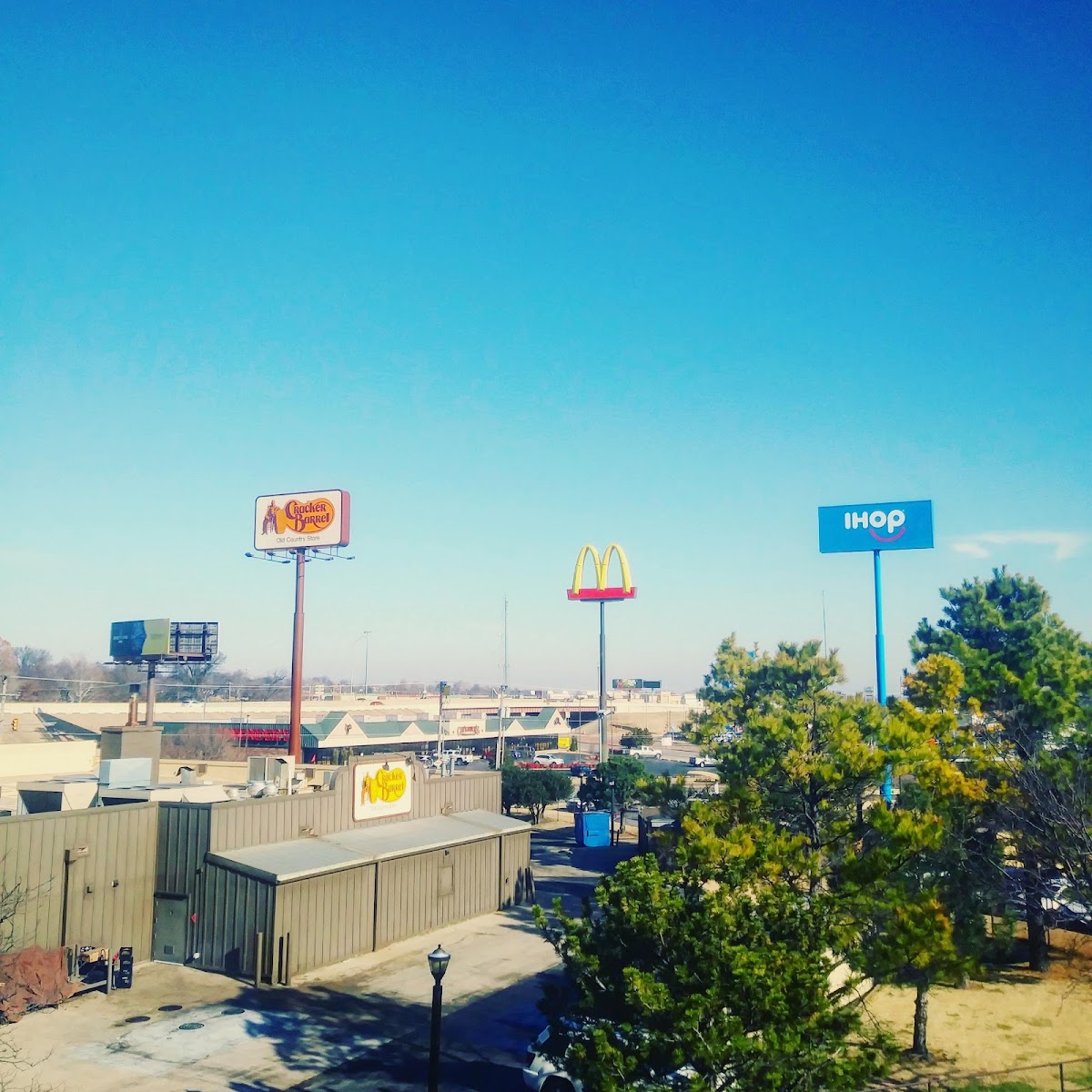 Extended Stay America Suites- Tulsa - Midtown