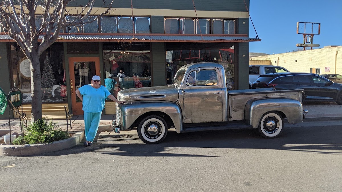 Flatbed Ford Cafe