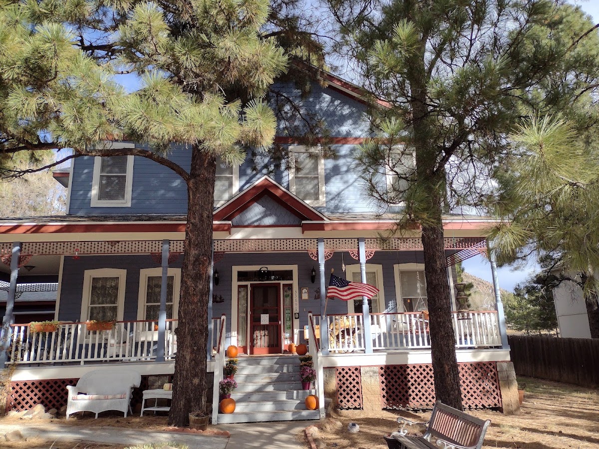 Starlight Pines Bed & Breakfast