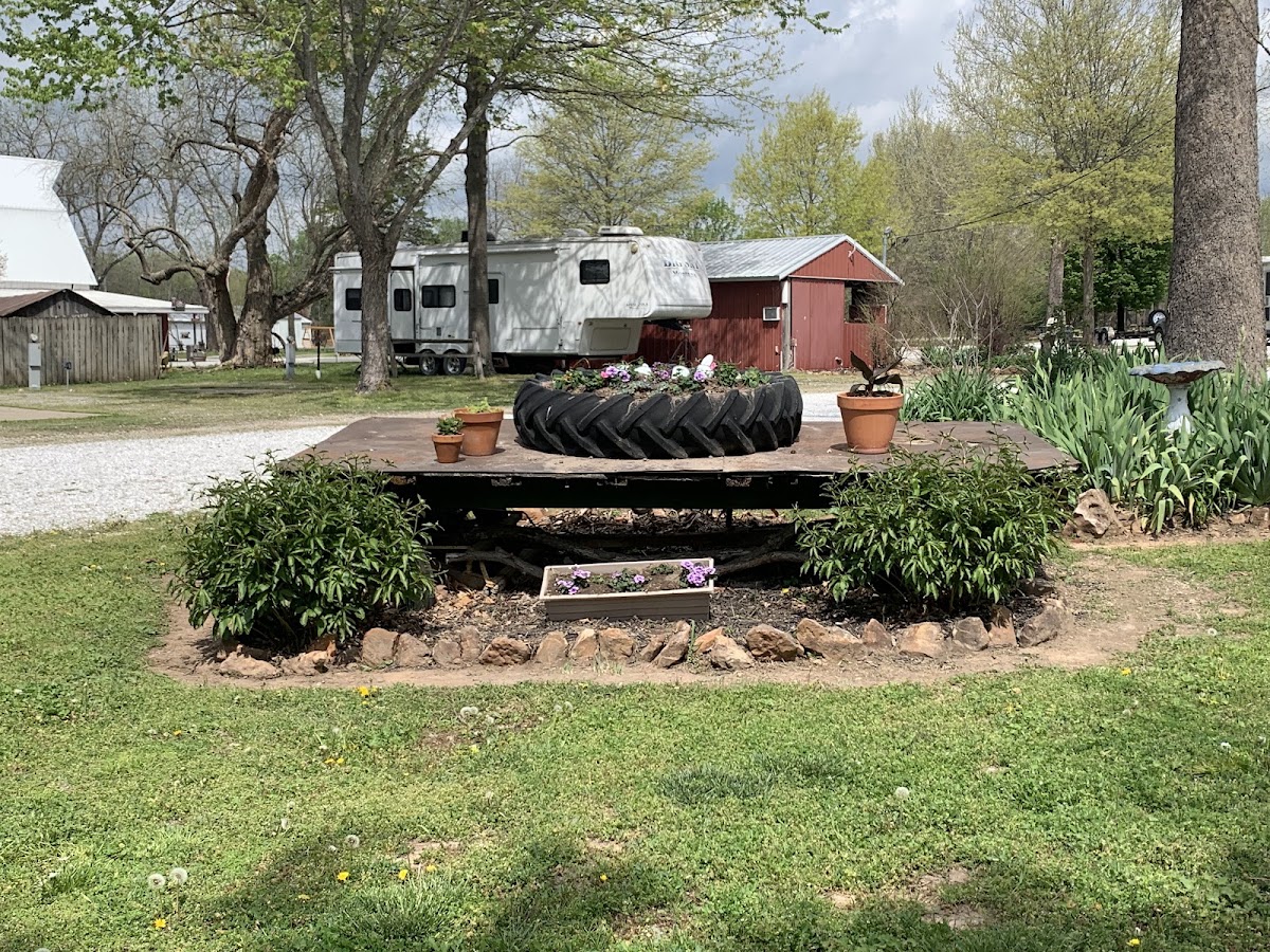 Big Red Barn RV Park