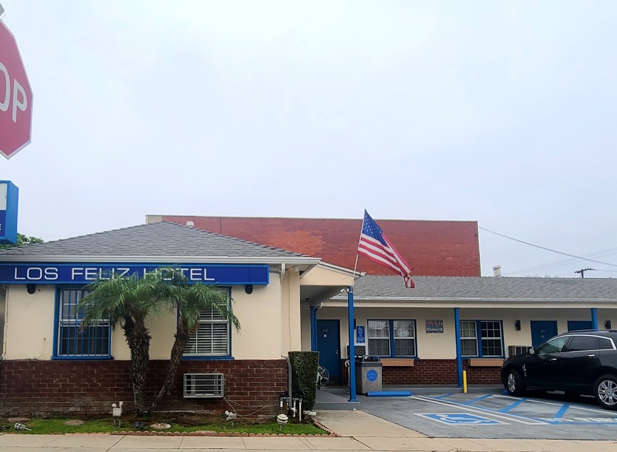 Los Feliz Hotel