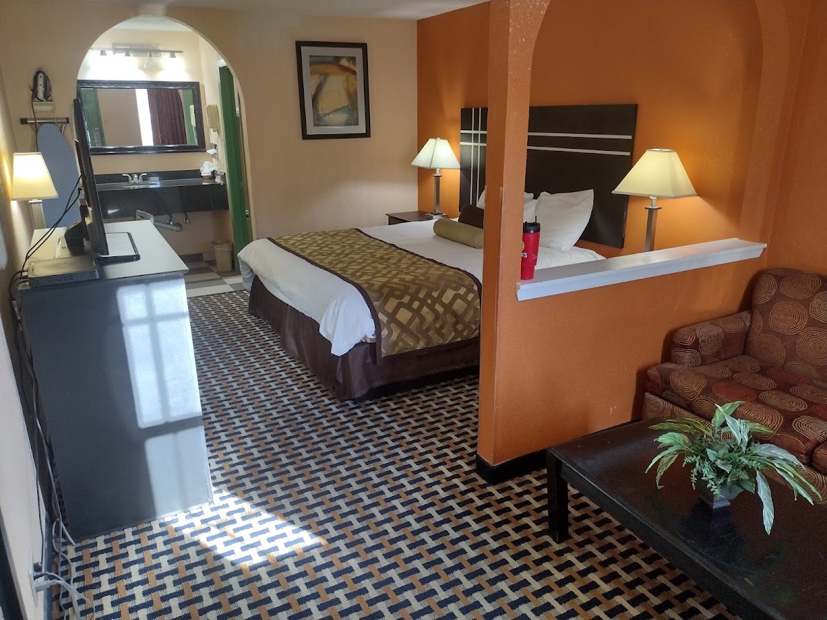 Weatherford Inn and Suites