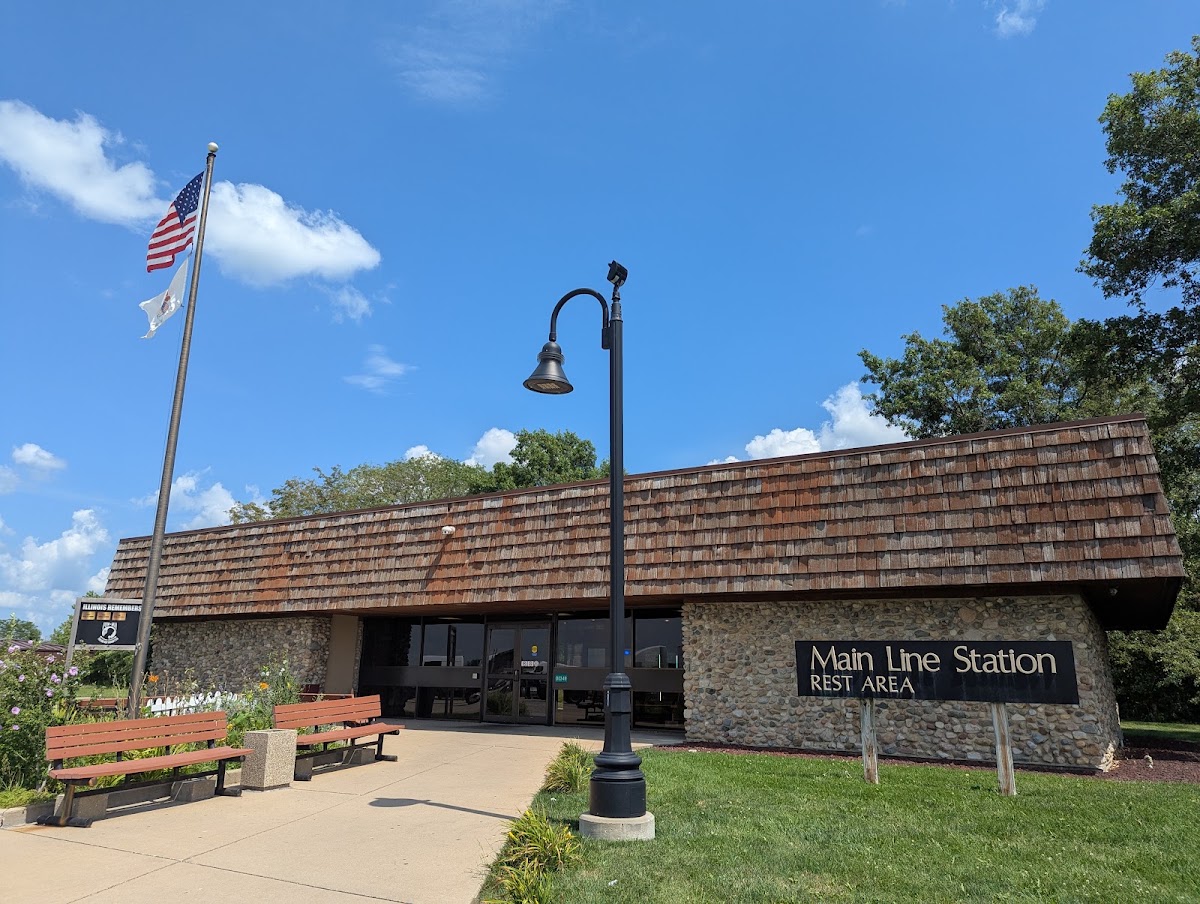 Main Line Station Rest Stop Northbound
