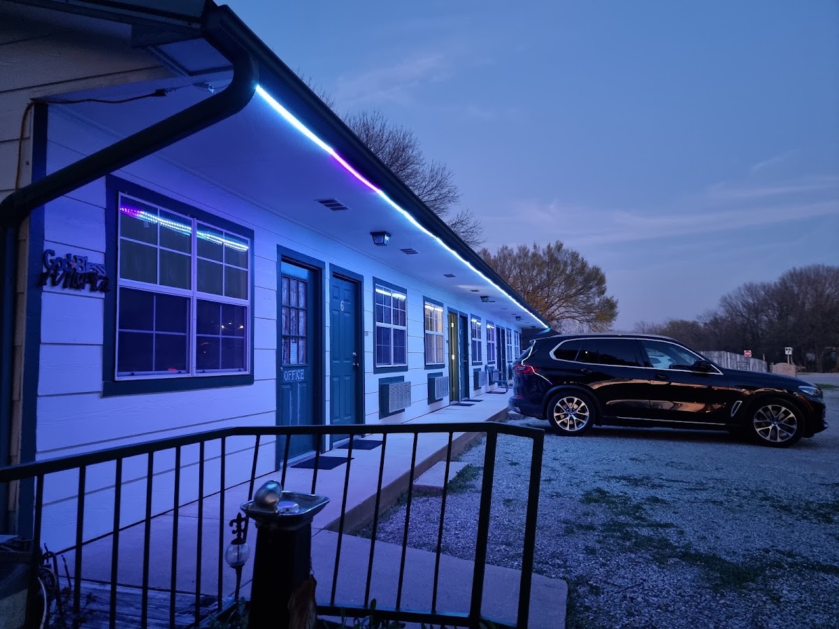 Chelsea Motor Inn