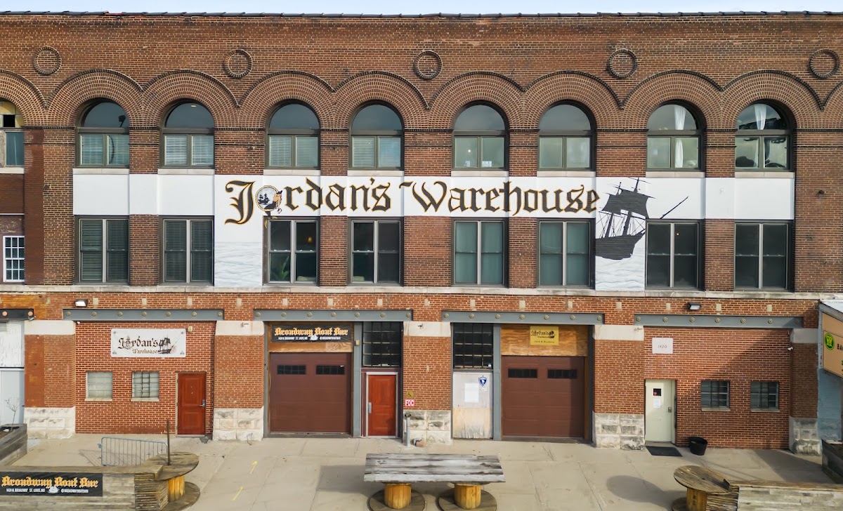 Jordan’s Warehouse Hotel