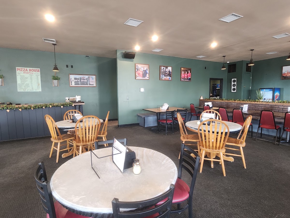 Pryor's Fresh Pizza