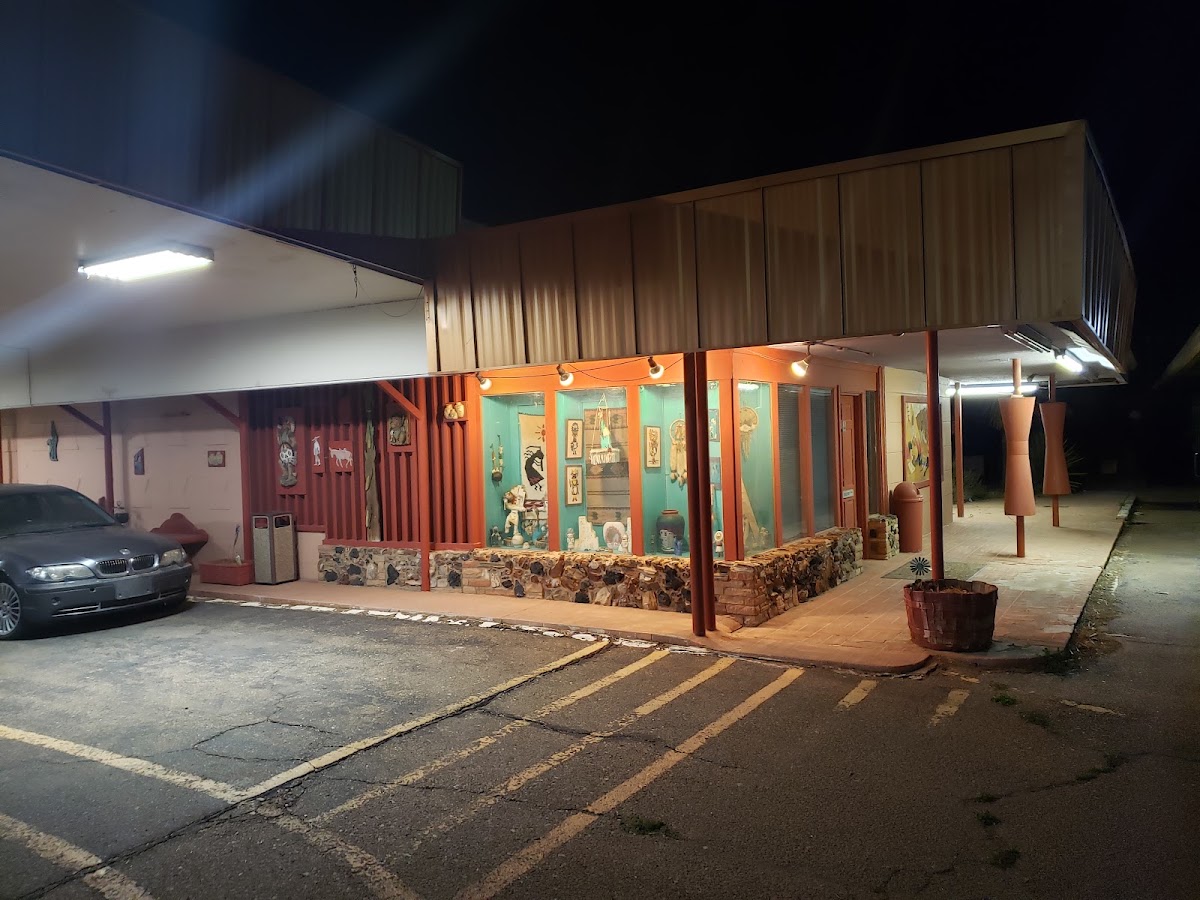 Pow Wow Inn