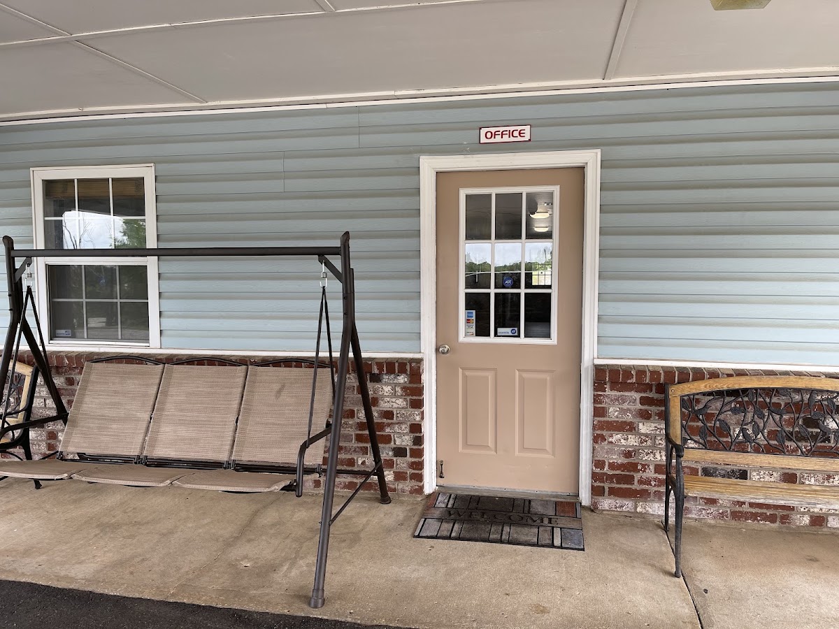 Boomtown Inn